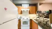 215 4155 CENTRAL BOULEVARD - thumbnail 9