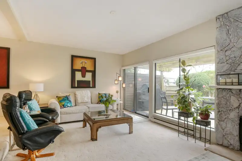 64 10220 DUNOON DRIVE - photo 3 of 27