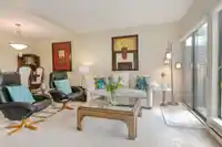 64 10220 DUNOON DRIVE - thumbnail 4