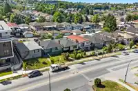 2392 E 33RD AVENUE - thumbnail 2