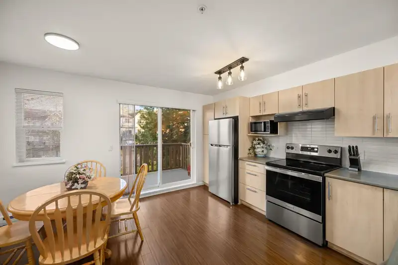 10 20875 80 AVENUE - photo 4 of 28