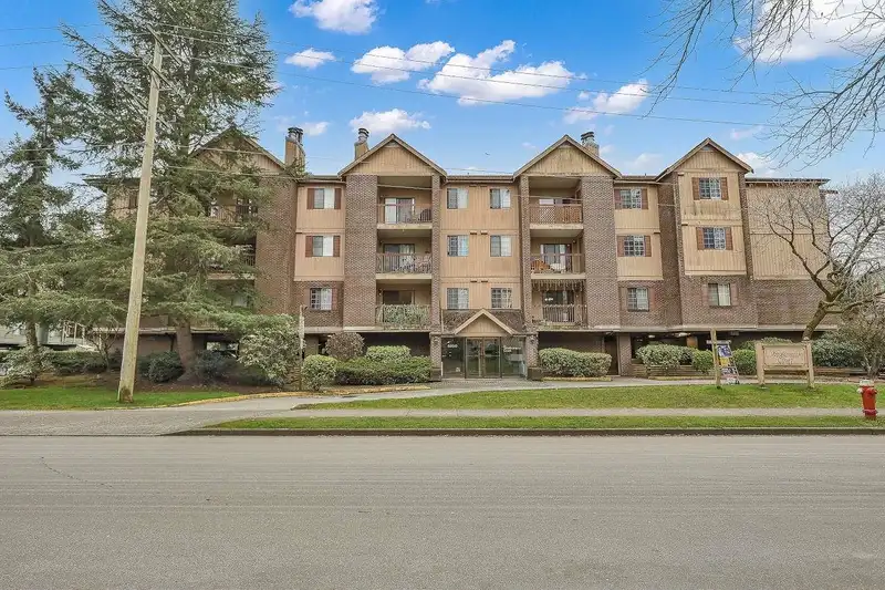 143 8500 ACKROYD ROAD - photo 1 of 24