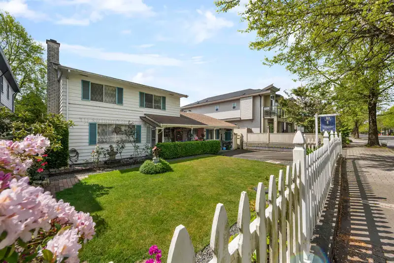 11620 WILLIAMS ROAD - photo 1 of 39