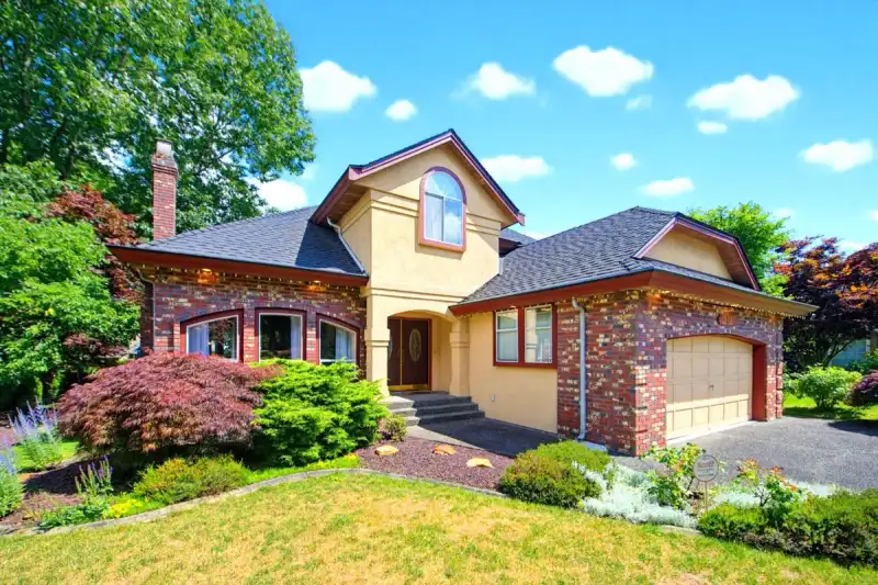10482 ASHDOWN PLACE - photo 1 of 36