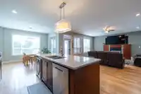 7250 199 STREET - thumbnail 12