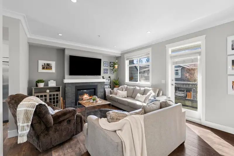 43 11461 236 STREET - photo 4 of 30