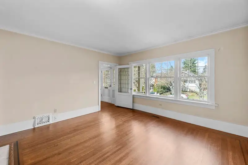 4278 W 12TH AVENUE - photo 2 of 11
