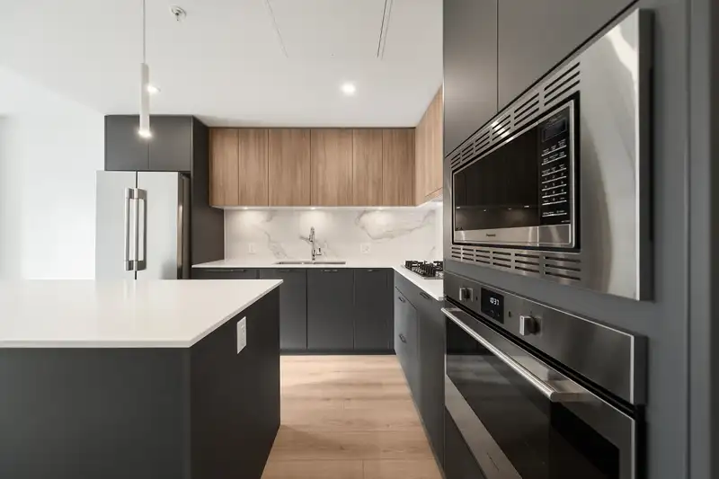 3007 8551 201 STREET - photo 1 of 12