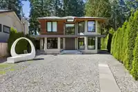 4577 CAPILANO ROAD - thumbnail 1
