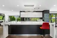 4577 CAPILANO ROAD - thumbnail 3