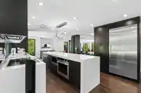 4577 CAPILANO ROAD - thumbnail 5