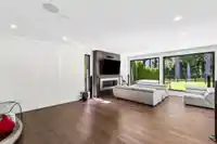 4577 CAPILANO ROAD - thumbnail 8