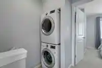 40 7370 STRIDE AVENUE - thumbnail 6