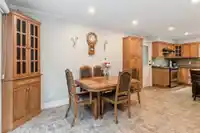 2739 SHEFFIELD WAY - thumbnail 9