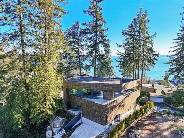 4166 ROSE CRESCENT - photo 1 of 33