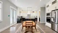 1975 COQUITLAM AVENUE - thumbnail 12