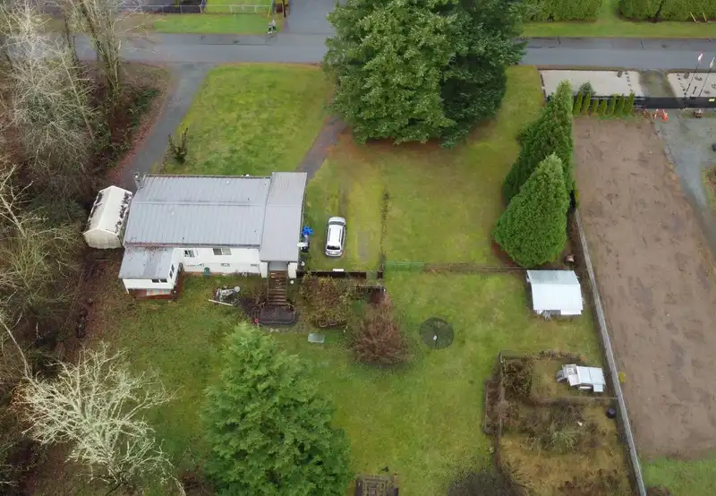 24242 52 AVENUE - photo 4 of 6