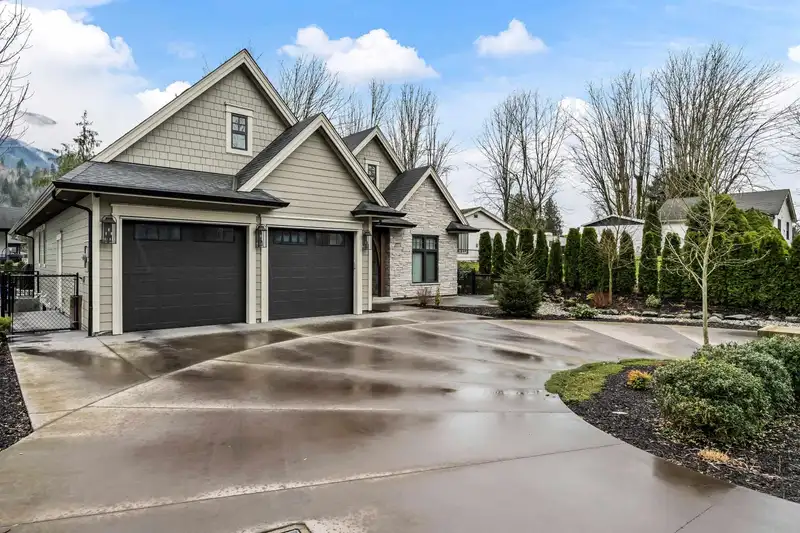 52810 BUNKER ROAD - photo 2 of 40