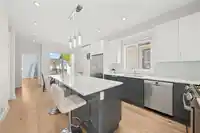 9779 STEVESTON HIGHWAY - thumbnail 4