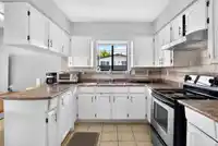 2871 E 18TH AVENUE - thumbnail 5