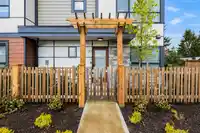 77 20150 81 AVENUE - thumbnail 4