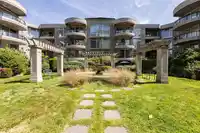1607 8460 GRANVILLE AVENUE - thumbnail 14