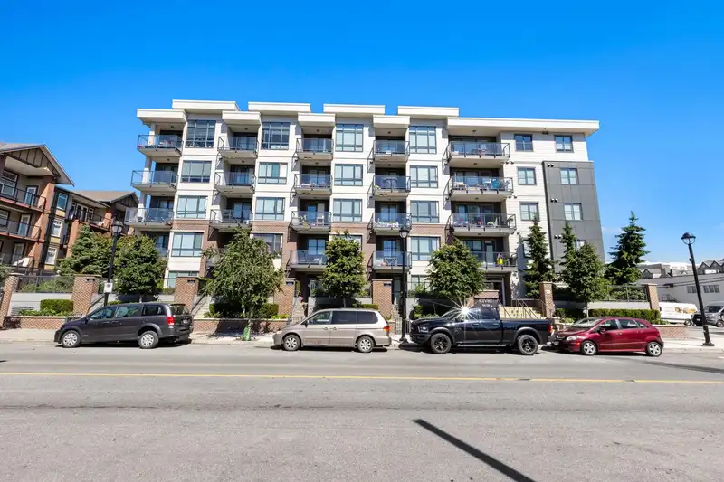 108 5638 201A STREET - photo 1 of 40