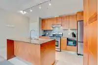 207 5955 IONA DRIVE - thumbnail 11