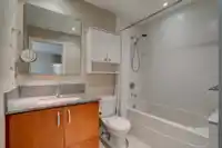 207 5955 IONA DRIVE - thumbnail 20