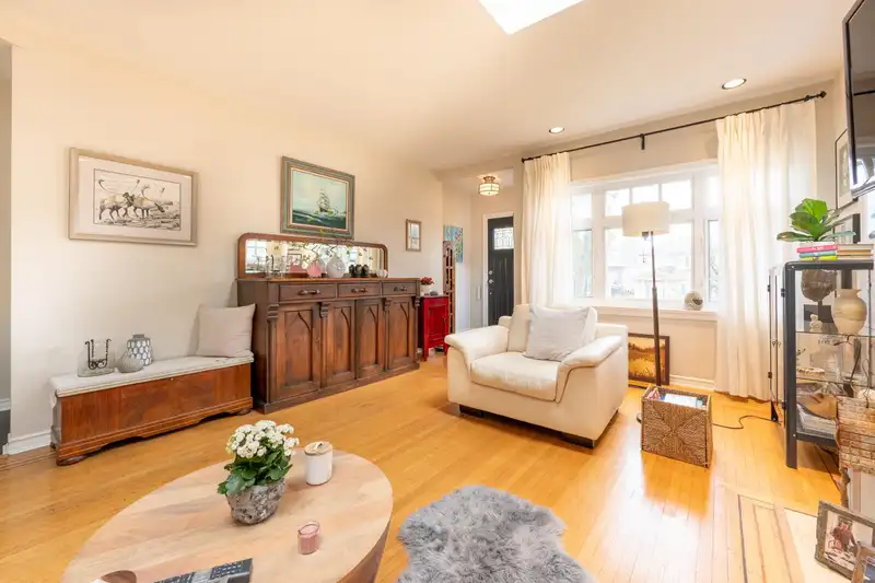 4047 W 32ND AVENUE - photo 3 of 39