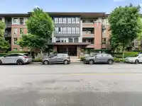 102 3107 WINDSOR GATE - thumbnail 1