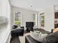 102 3107 WINDSOR GATE - thumbnail 9