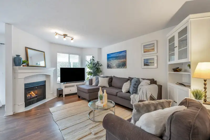 57 21928 48 AVENUE - photo 4 of 40