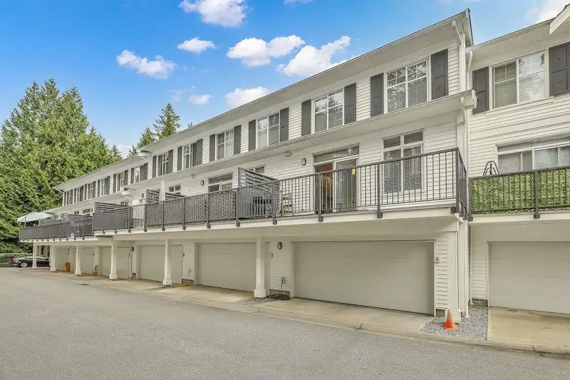 8 10433 158 STREET - photo 2 of 40