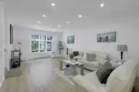 8 10433 158 STREET - thumbnail 5
