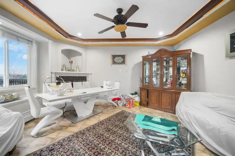 312 JARDINE STREET - photo 4 of 22