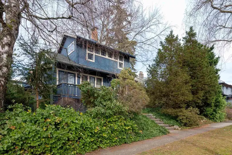 4253 W 13TH AVENUE - photo 1 of 1