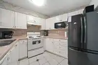 2 1383 BRUNETTE AVENUE - thumbnail 13