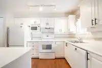 142 9208 208 STREET - thumbnail 11
