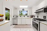 40 1238 EASTERN DRIVE - thumbnail 11