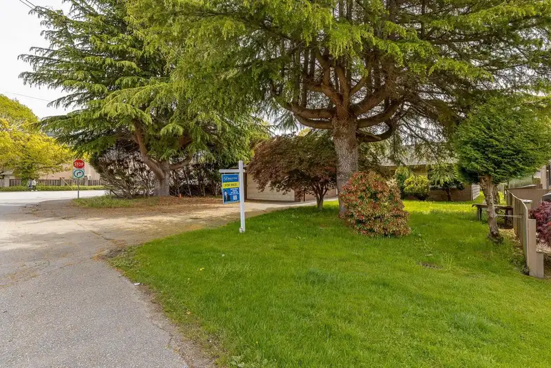 7780 ACHESON ROAD - photo 2 of 26