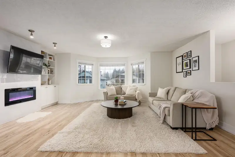 22404 MORSE CRESCENT - photo 4 of 27
