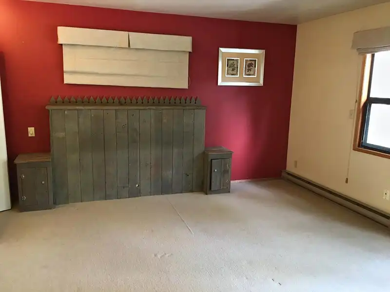 6400 LARCH STREET - photo 3 of 8