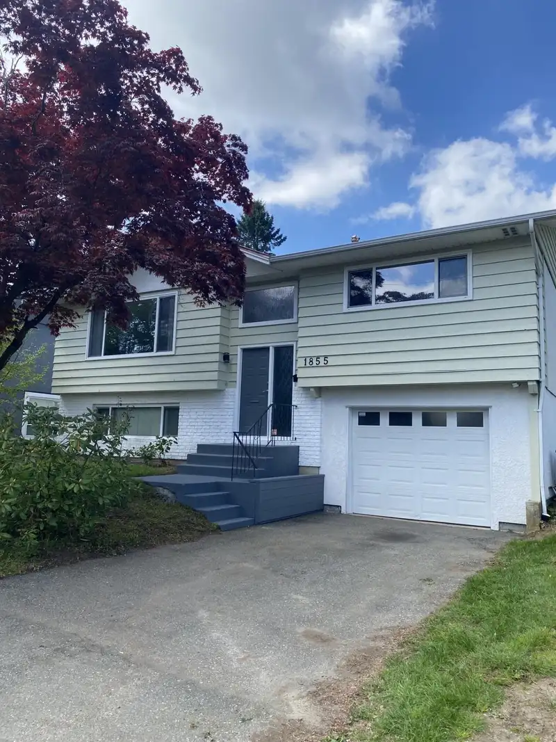 1855 156 STREET - photo 3 of 34