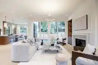 9033 QUEEN STREET - thumbnail 3