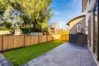 9033 QUEEN STREET - thumbnail 34