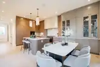 9033 QUEEN STREET - thumbnail 9