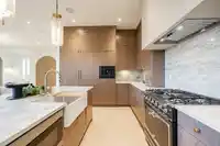 9033 QUEEN STREET - thumbnail 10