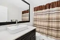 6 2719 ST. MICHAEL STREET - thumbnail 20