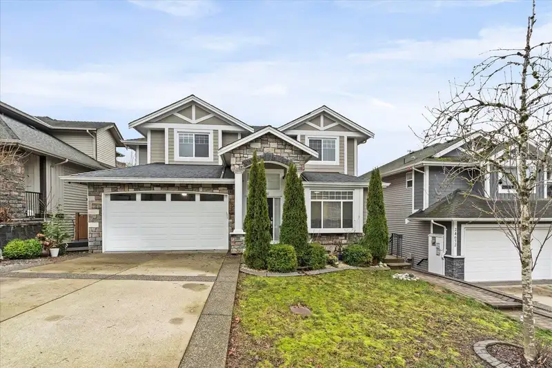 24680 103A AVENUE - photo 2 of 38